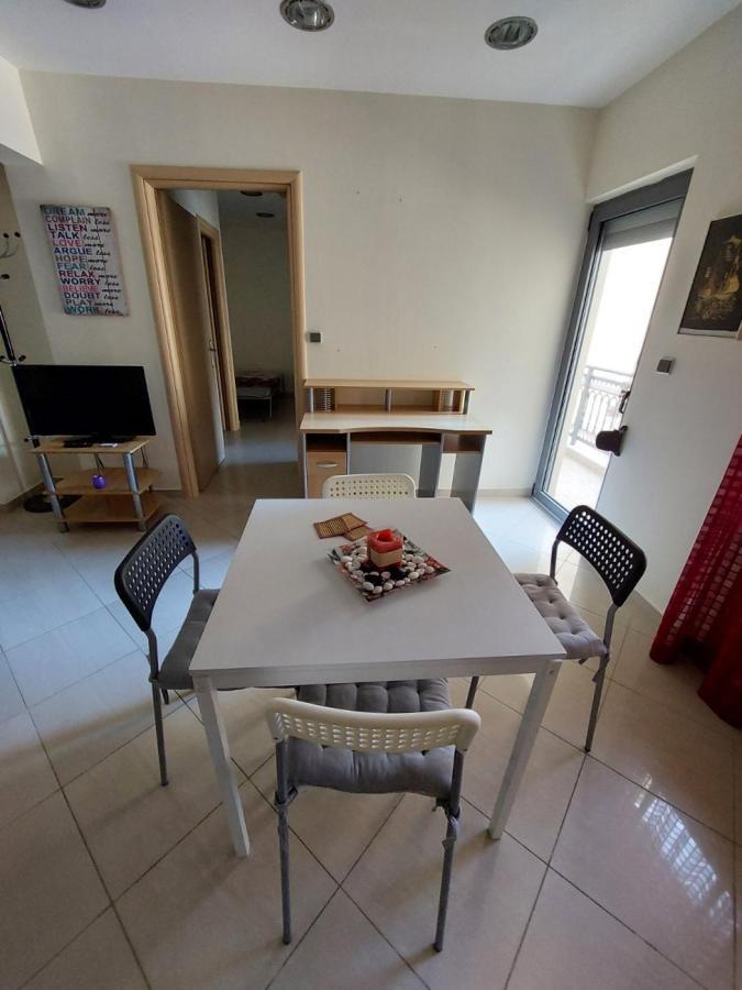 Fabulous Apartment In The Center Of Alexandroupolis מראה חיצוני תמונה