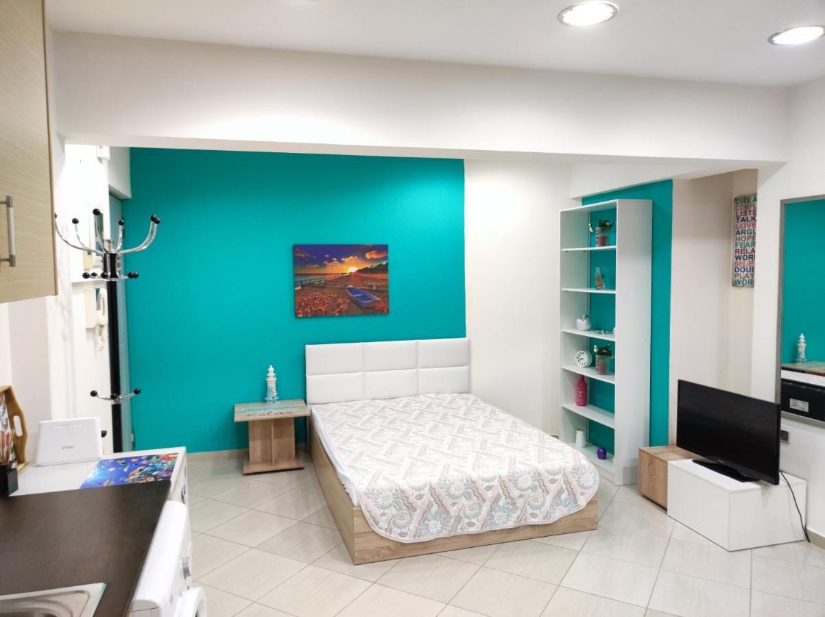 Fabulous Apartment In The Center Of Alexandroupolis מראה חיצוני תמונה